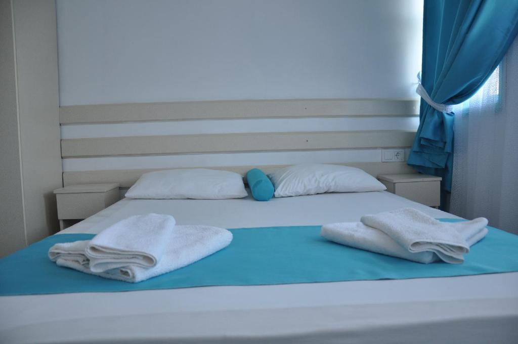 Hotel Nisa คาช ภายนอก รูปภาพ
